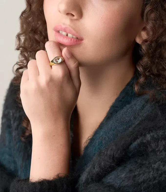 Bague chevalière Sutton Shaky Glitz en acier inoxydable doré avec lune et étoile