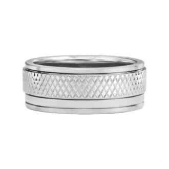 Bague en acier inoxydable avec texture moletée à la machine