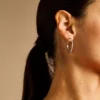 Boucles d&rsquo;oreilles créoles Ellis Pavé Glitz en laiton argenté