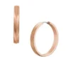 Boucles d’oreilles créoles Harlow en acier inoxydable doré à la texture linéaire Boucles d’oreilles créoles Harlow en acier inoxydable doré à la texture linéaire