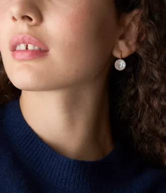 Boucles d&rsquo;oreilles pendantes Merrit Classic en acier inoxydable doré à l&rsquo;or rose et nacre