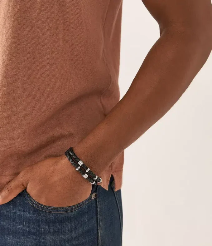 Bracelet en cuir noir Bronson Leather Essentials Bracelet en cuir noir Bronson Leather Essentials