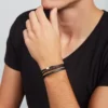 Bracelet en cuir noir à plusieurs rangs Townsman Bracelet en cuir noir à plusieurs rangs Townsman