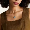Collier Cancer Sutton Zodiac en acier inoxydable doré avec pendentif en nacre noire Collier Cancer Sutton Zodiac en acier inoxydable doré avec pendentif en nacre noire