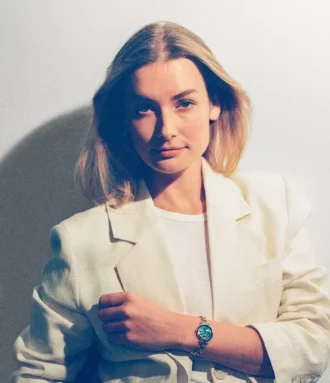 Montre Carlie à trois aiguilles en acier inoxydable