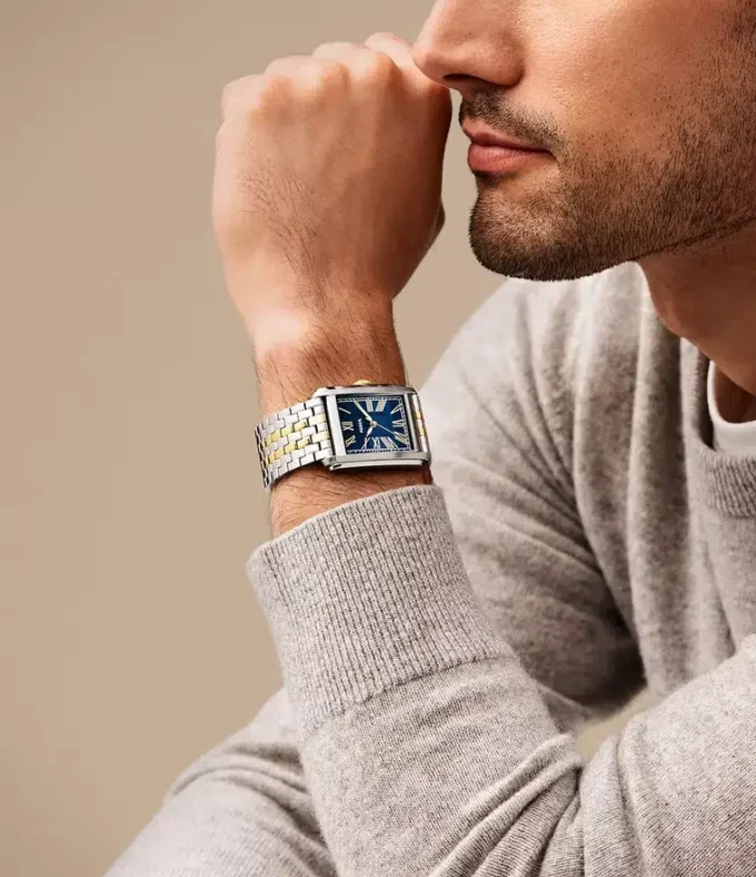 Montre Carraway à trois aiguilles en acier inoxydable bicolore