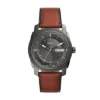 Montre mécanique à trois aiguilles avec date, bracelet en cuir marron Montre mécanique à trois aiguilles avec date, bracelet en cuir marron