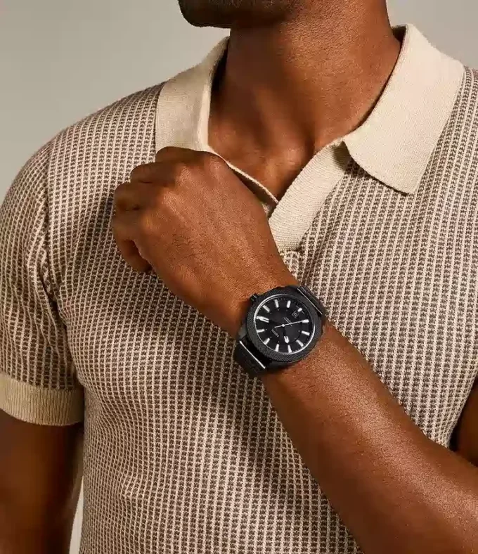 Montre mécanique à trois aiguilles avec date, en acier inoxydable noir Montre mécanique à trois aiguilles avec date, en acier inoxydable noir