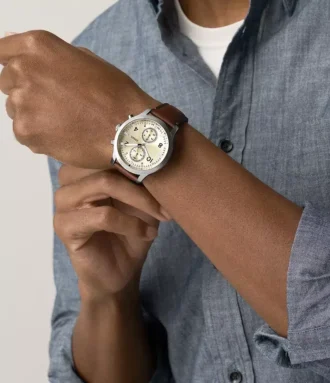 Montre multifonction Bennett en cuir marron