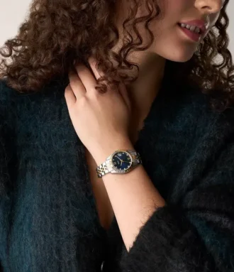 Montre Scarlette à trois aiguilles en acier inoxydable bicolore