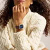 Nick Jonas x Fossil Machine Luxe Blue Vignette Montre à trois aiguilles en cuir croco marron