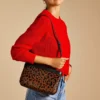 Pochette en cuir velours Penrose Pochette en cuir velours Penrose